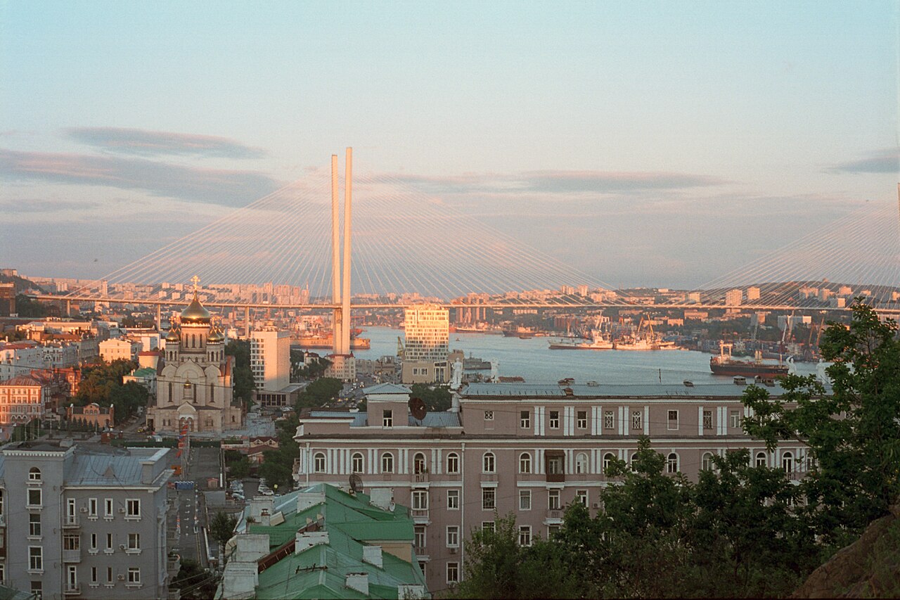 Частный самолёт во Владивосток — Золотой мост и бухта Золотой Рог